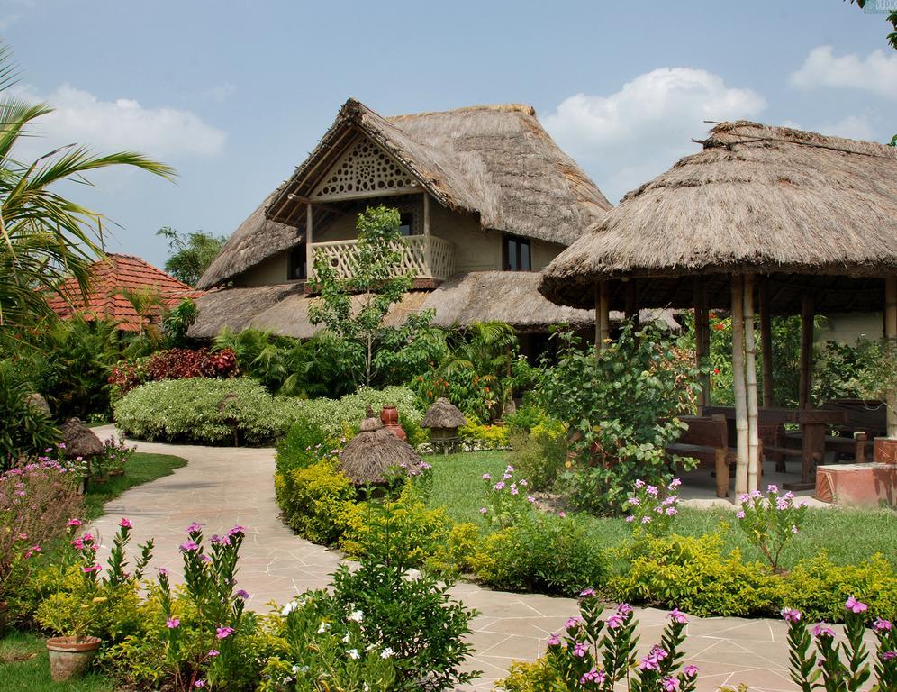 Vedic Village Spa Resort Calcuta Exterior foto